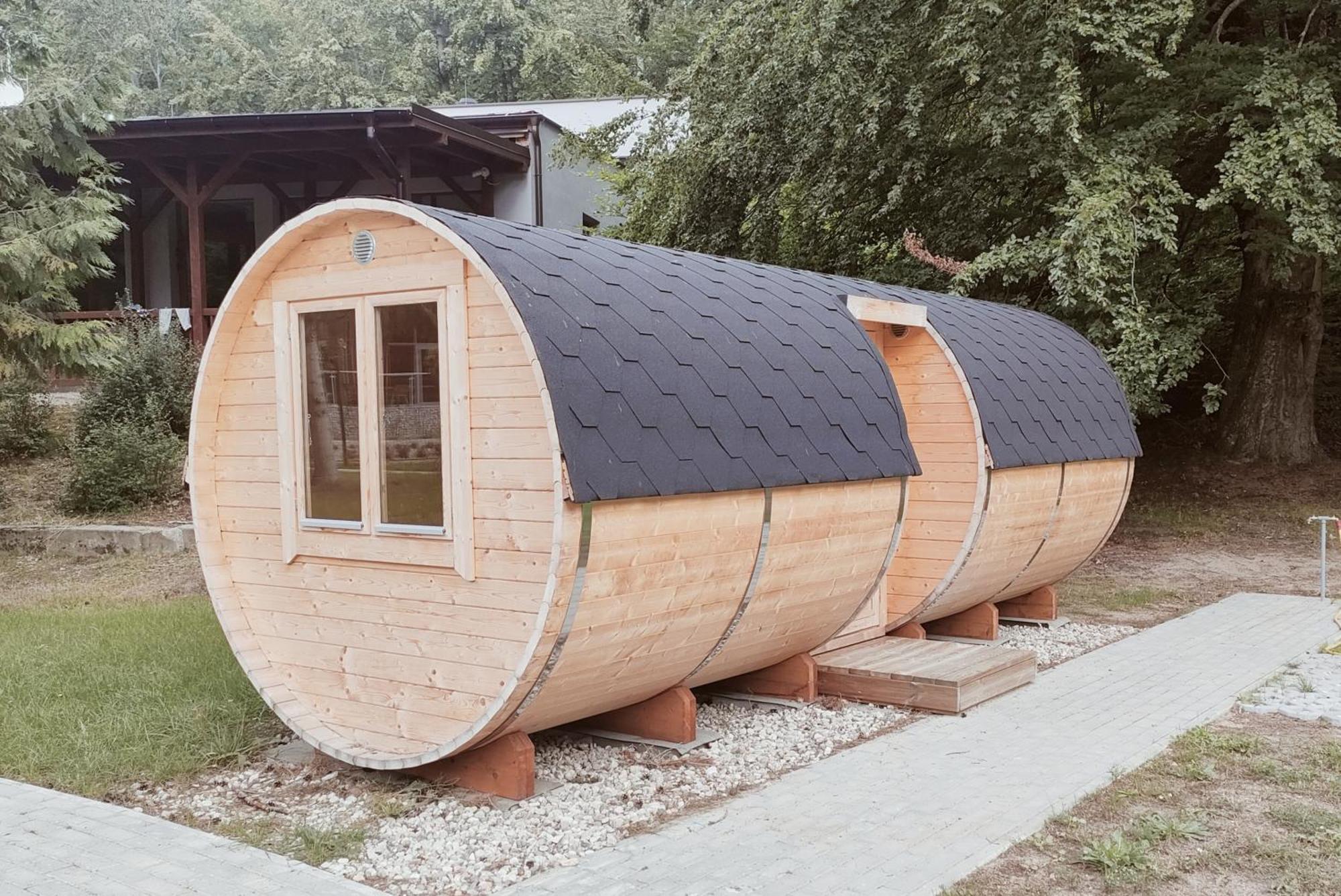 Hotel Osrodek Szkoleniowo-Wypoczynkowy "Lesnik" Stolpmünde Exterior foto